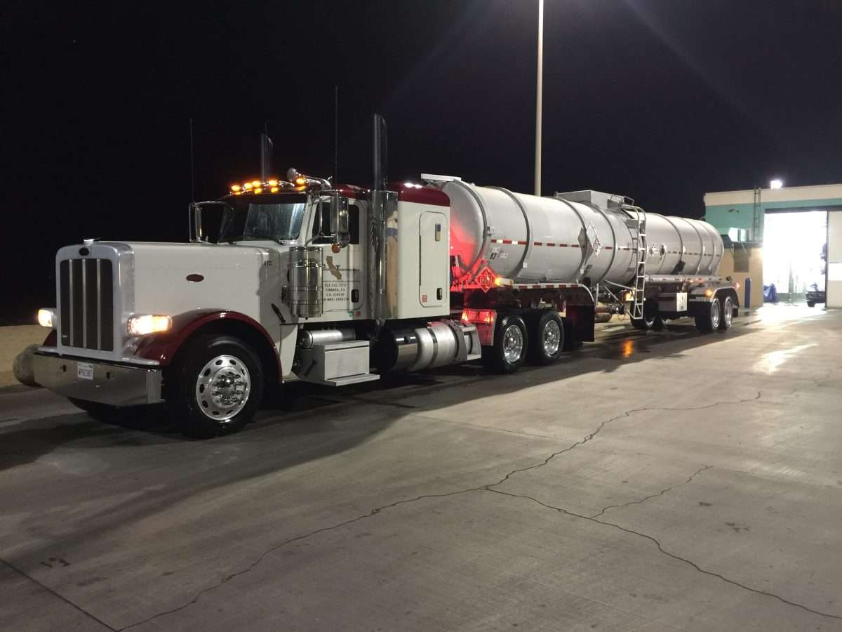 Bulk Truck, Alpha Petroleum Transport